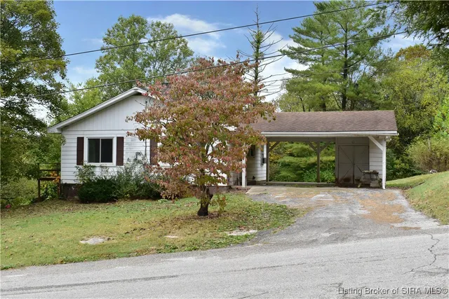 $44,000 | 321 3rd Street, Marengo, IN 47140