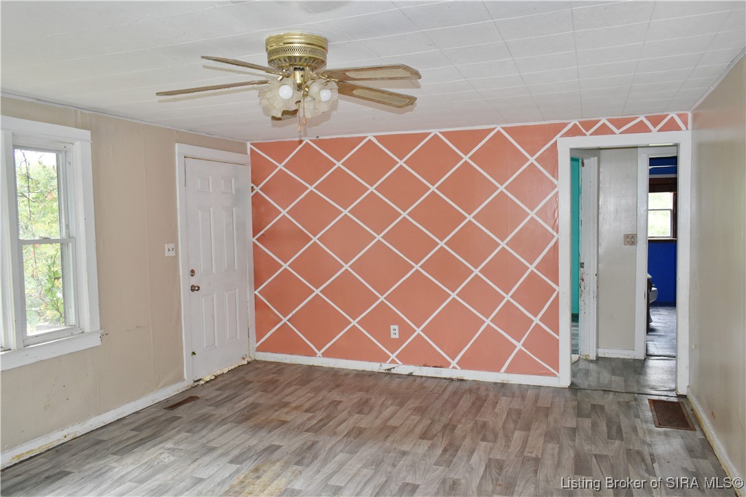 321 3rd Street Marengo, IN 47140 - Photo 6 of 12