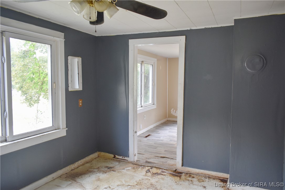321 3rd Street Marengo, IN 47140 - Photo 9 of 12
