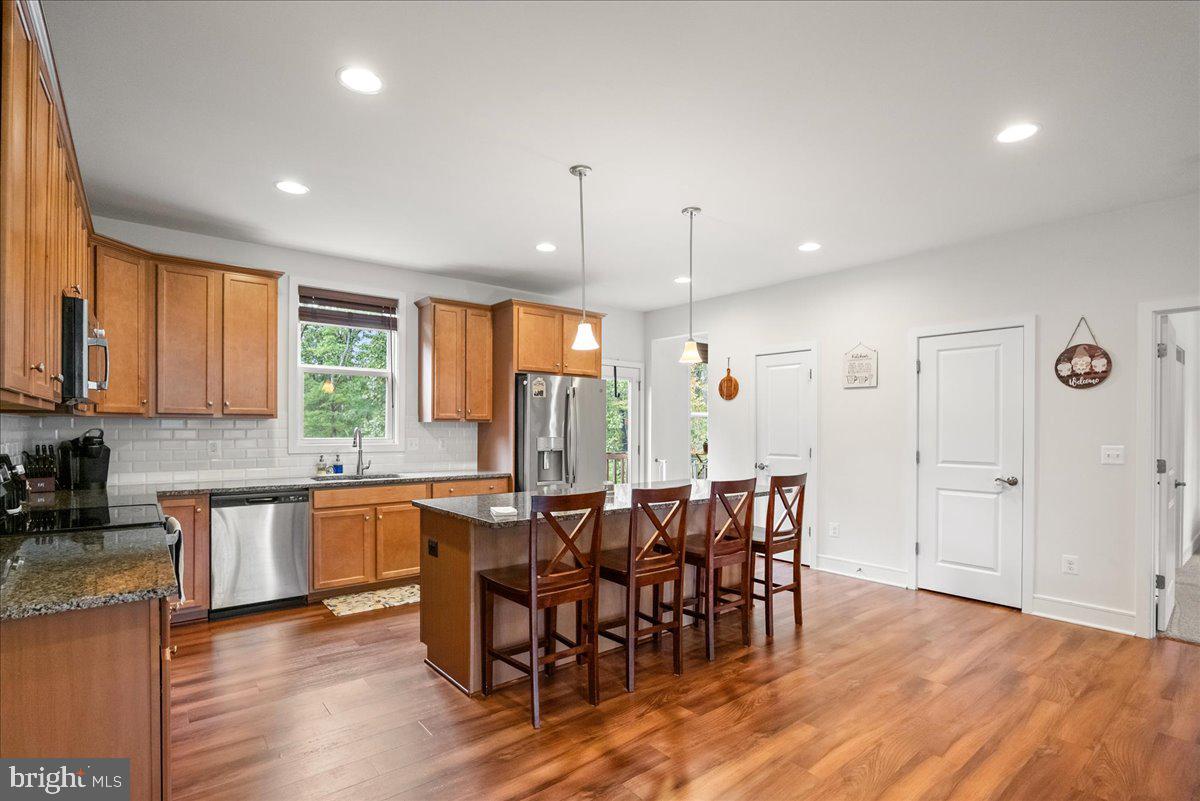 584 McDonald Road Winchester, VA 22602 - Photo 8 of 27 Gallery Image 8