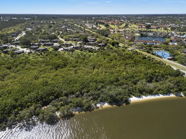 $312,000 | 5668 Southeast Riverboat Drive, Unit 125, Stuart, FL 34997