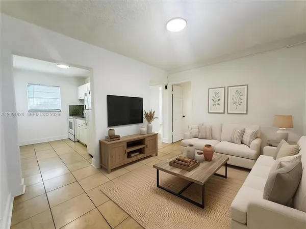 $1,750 | 220 Northwest 11th Terrace, Unit 2, Miami, FL 33136