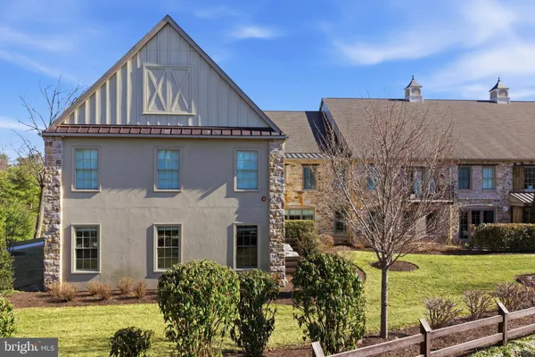 $1,200,000 | 2401 Lower State Road, Unit 106, Doylestown, PA 18901