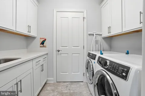 $1,200,000 | 2401 Lower State Road, Unit 106, Doylestown, PA 18901