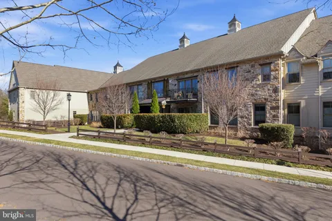 $1,200,000 | 2401 Lower State Road, Unit 106, Doylestown, PA 18901