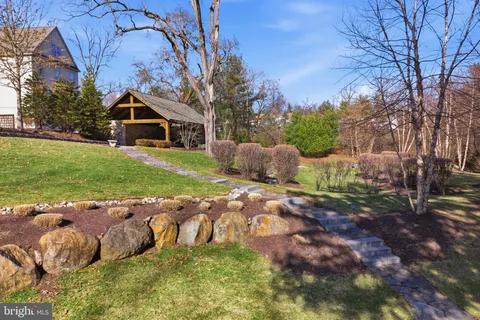 $1,200,000 | 2401 Lower State Road, Unit 106, Doylestown, PA 18901