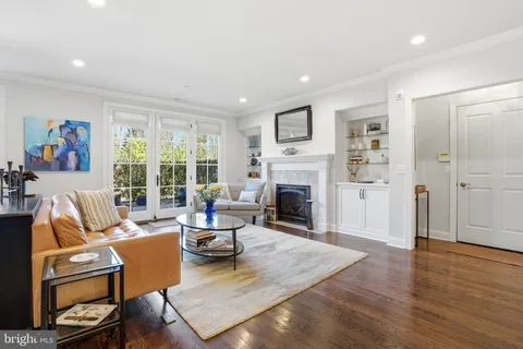 $1,200,000 | 2401 Lower State Road, Unit 106, Doylestown, PA 18901