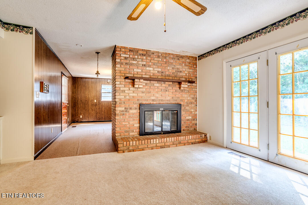 5120 Copper Ridge Road Morristown, TN 37814 - Photo 11 of 60 01020260831-1-5120CopperRidgRdMorristown