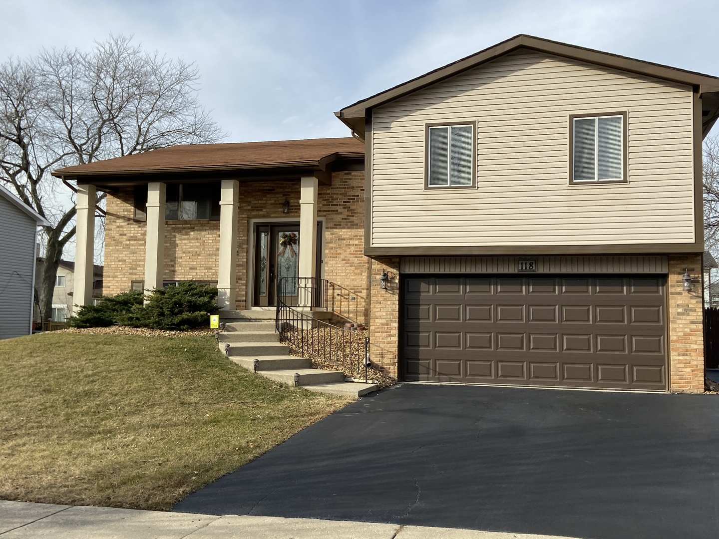 118 Pheasant Road Matteson, IL 60443 - Photo 1 of 49