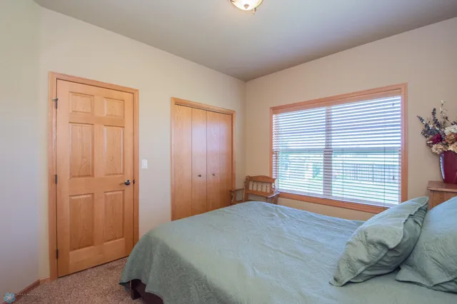 $469,900 | 1218 35th St S Circle, Moorhead, MN 56560