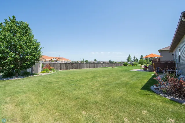 $469,900 | 1218 35th St S Circle, Moorhead, MN 56560