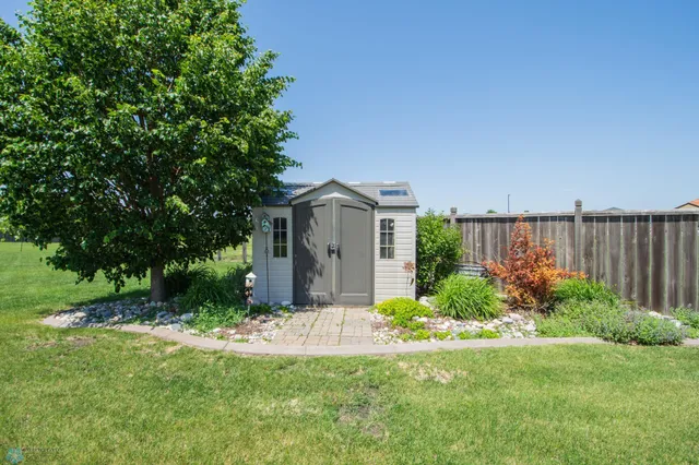 $469,900 | 1218 35th St S Circle, Moorhead, MN 56560