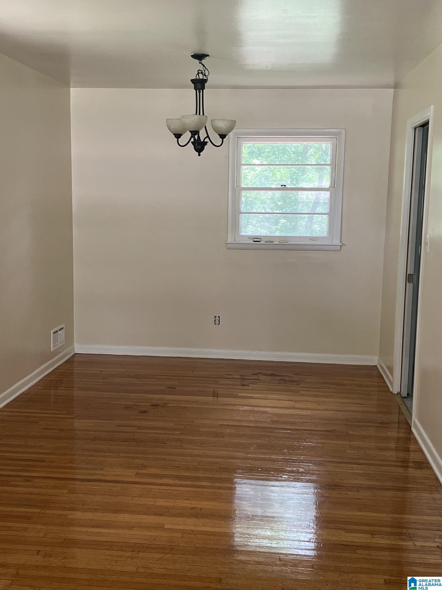1037 Hagwood Road Birmingham, AL 35235 - Photo 3 of 3