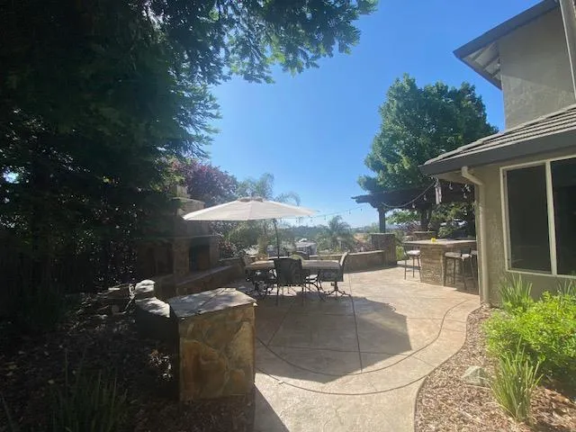 $1,270,000 | 3497 Foxmore Lane, Rescue, CA 95672