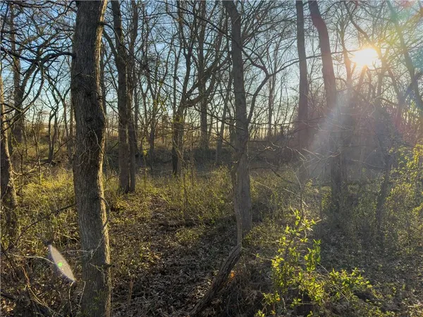 $645,250 | Southwest Outer Road, Harrisonville, MO 64701