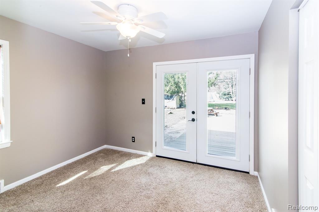 11064 Quirk Road Belleville, MI 48111 - Photo 19 of 49