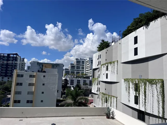 a picture of a building