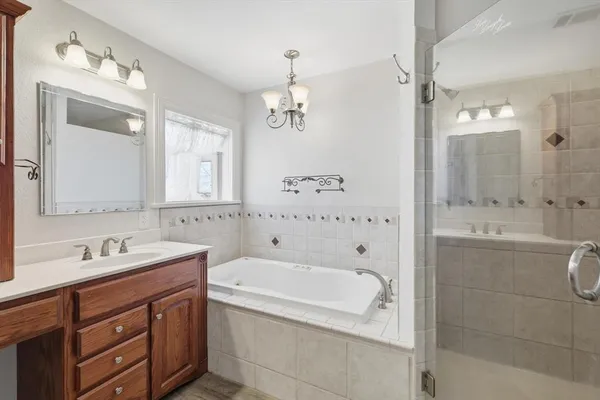 $675,000 | 6996 Ganzer Road East, Denton, TX 76207