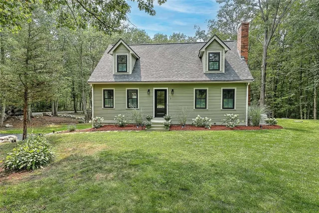 $649,000 | 132 Fairview Avenue, Rehoboth, MA 02769