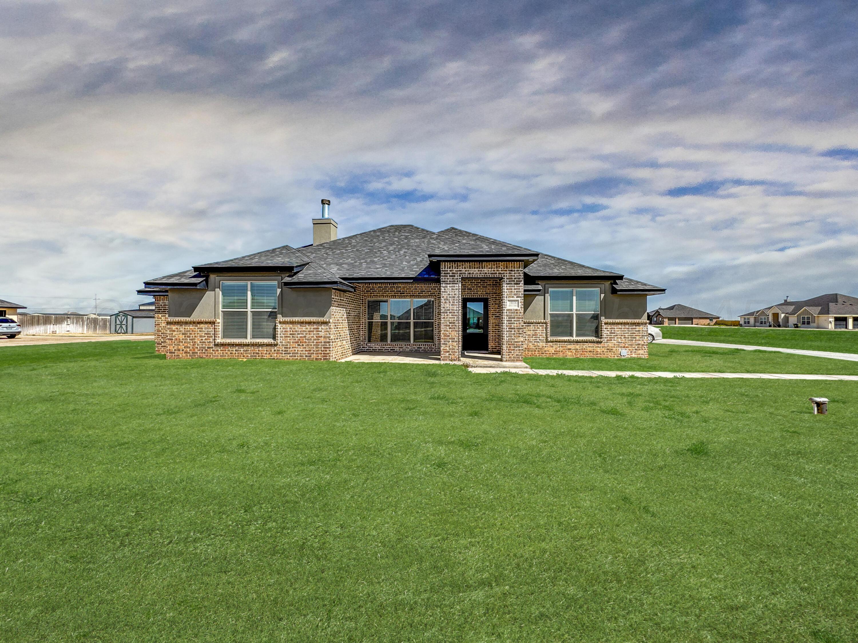 19100 Redwood Springs Road Amarillo, TX 79119 - Photo 1 of 9 b04f83726307a6a3efcf4c23377b254f982d6e02