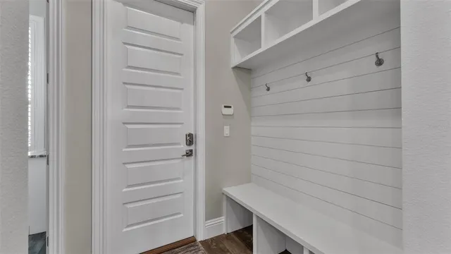 $935,000 | 6527 Emerald Woods Lane, Lakeland, FL 33813