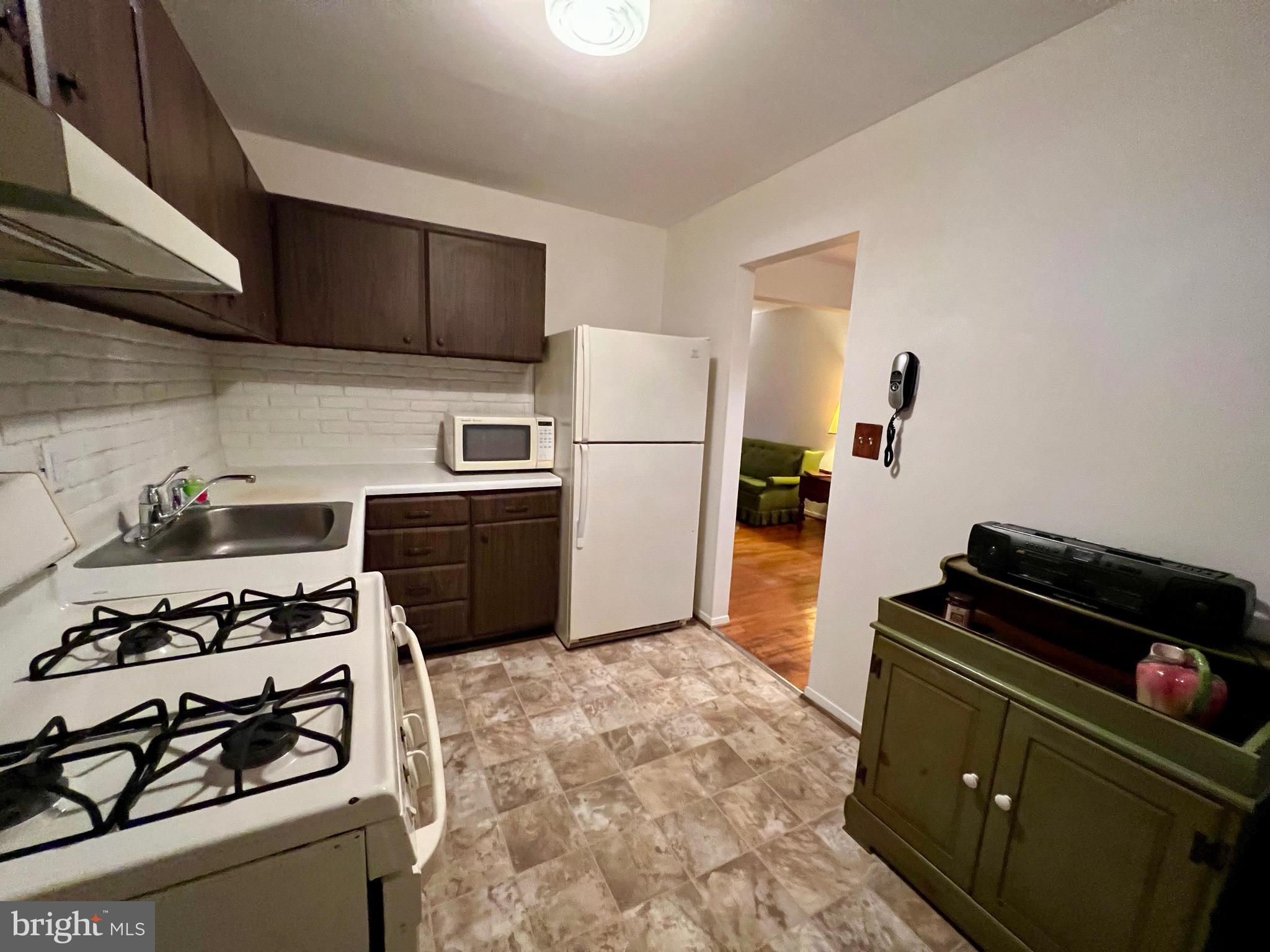 761 Lannerton Road Middle River, MD 21220 - Photo 5 of 18