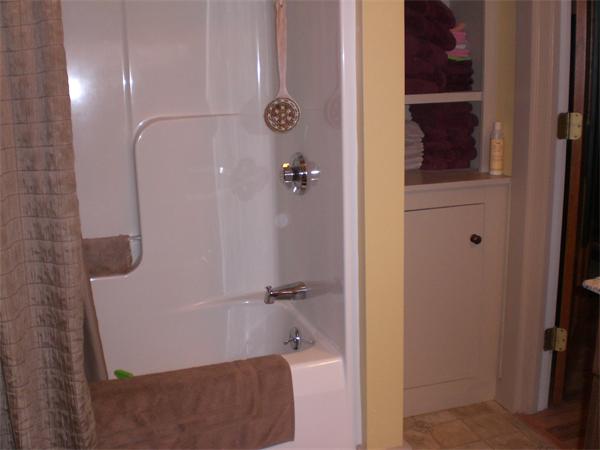 948 Cronin Road Warren, MA 01585 - Photo 24 of 25 a bathroom with a shower