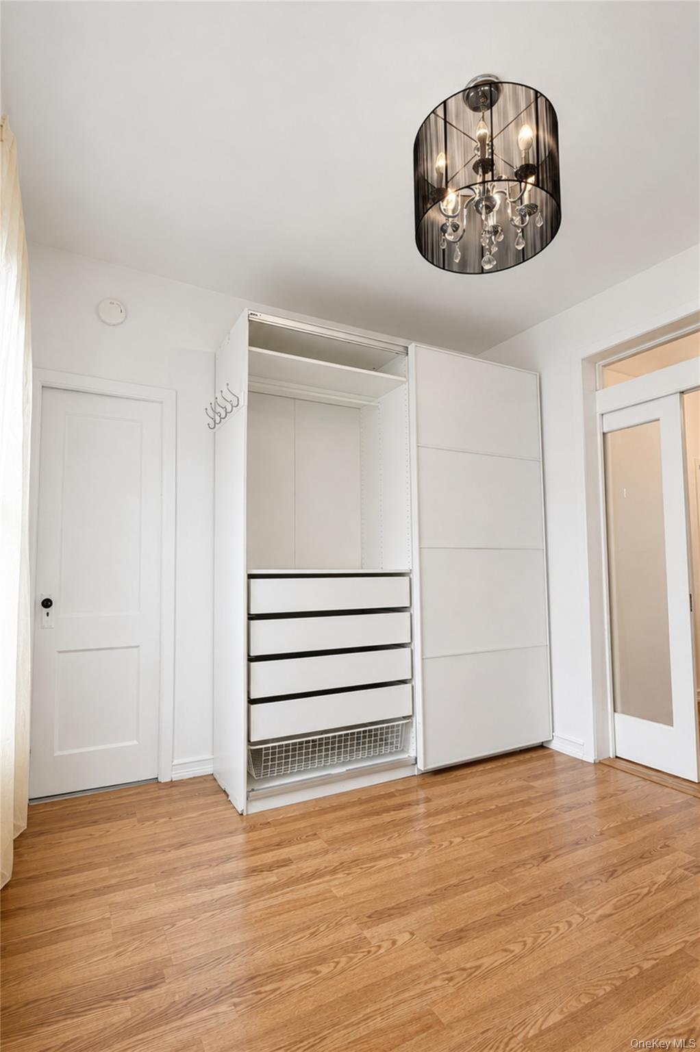 21-31 25th Road Queens, NY 11102 - Photo 22 of 37 Gallery Image 22