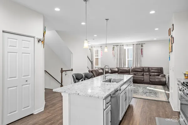 $449,000 | 4203 Calder Lane, Aurora, IL 60504