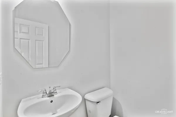 $449,000 | 4203 Calder Lane, Aurora, IL 60504