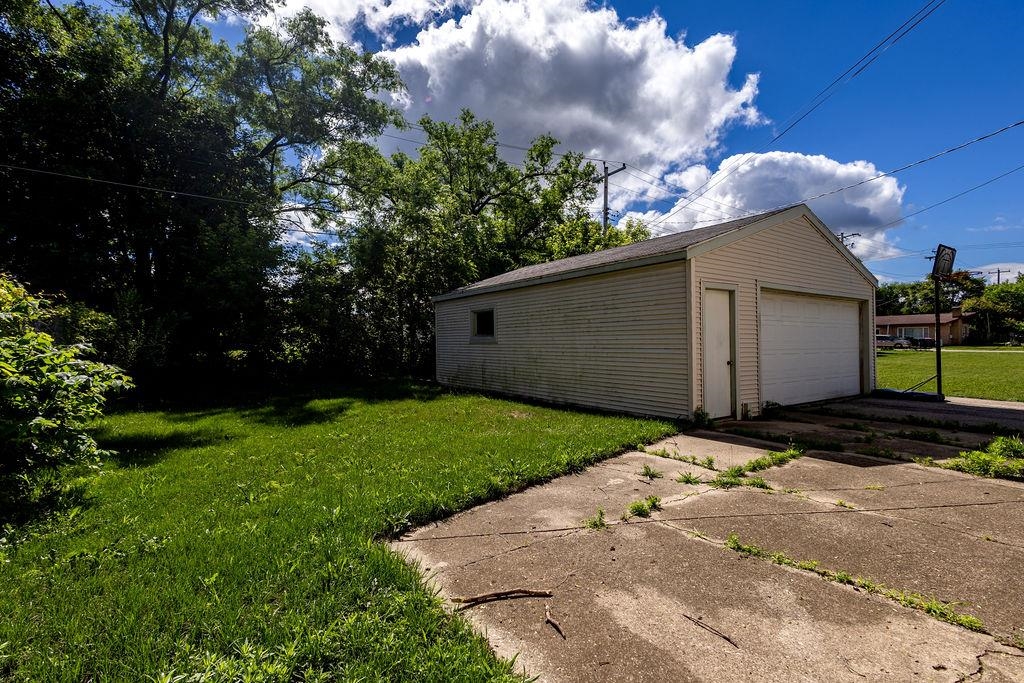 2017 South Nelson Beloit, WI 53511 - Photo 17 of 19
