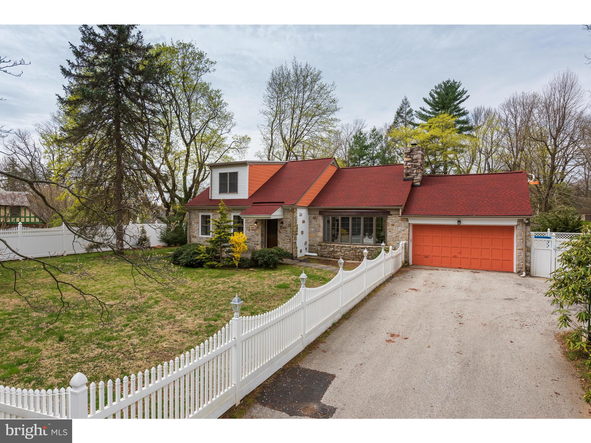 430 Gilpin Road Penn Valley, PA 19096 - Photo 2 of 40