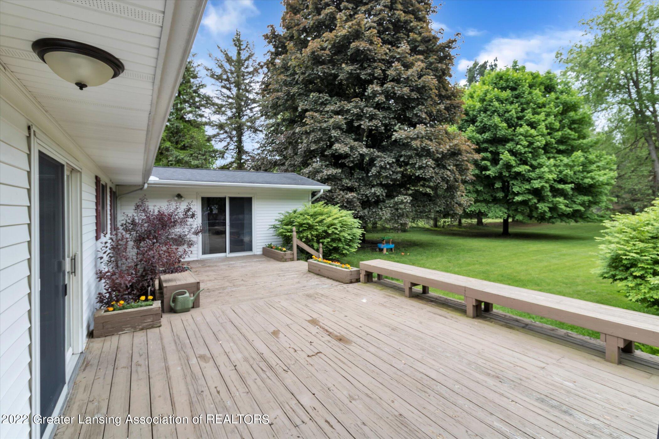 9810 Coleman Road Haslett, MI 48840 - Photo 63 of 82 64-9810-Coleman-Rd-WindowStill-Real-Esta