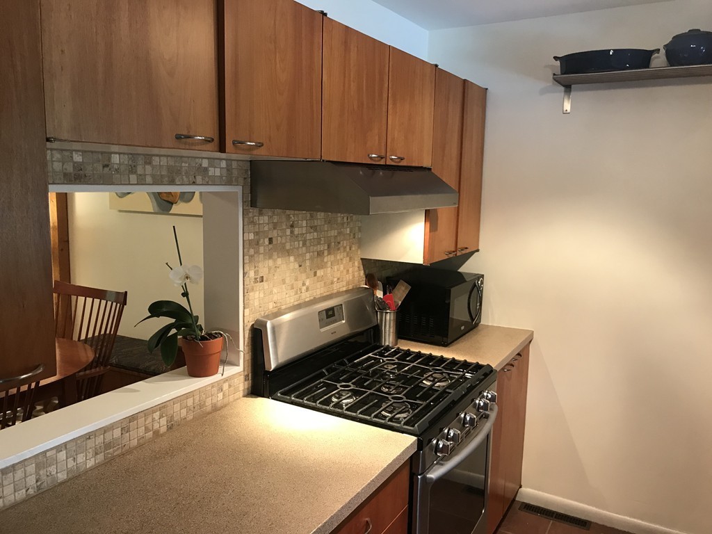 73 Spaulding Street, Unit 73 Amherst, MA 01002 - Photo 2 of 26 Gallery Image 2
