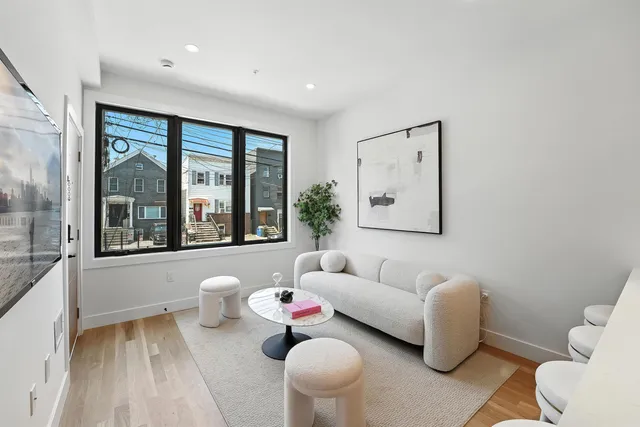 $799,000 | 28 Beacon Avenue, Unit 1, Jersey City, NJ 07306