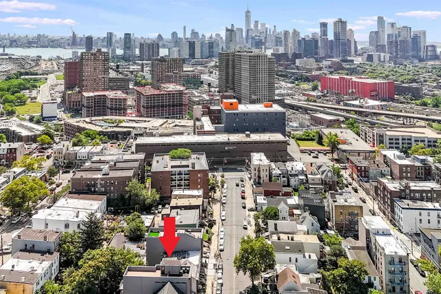 $799,000 | 28 Beacon Avenue, Unit 1, Jersey City, NJ 07306