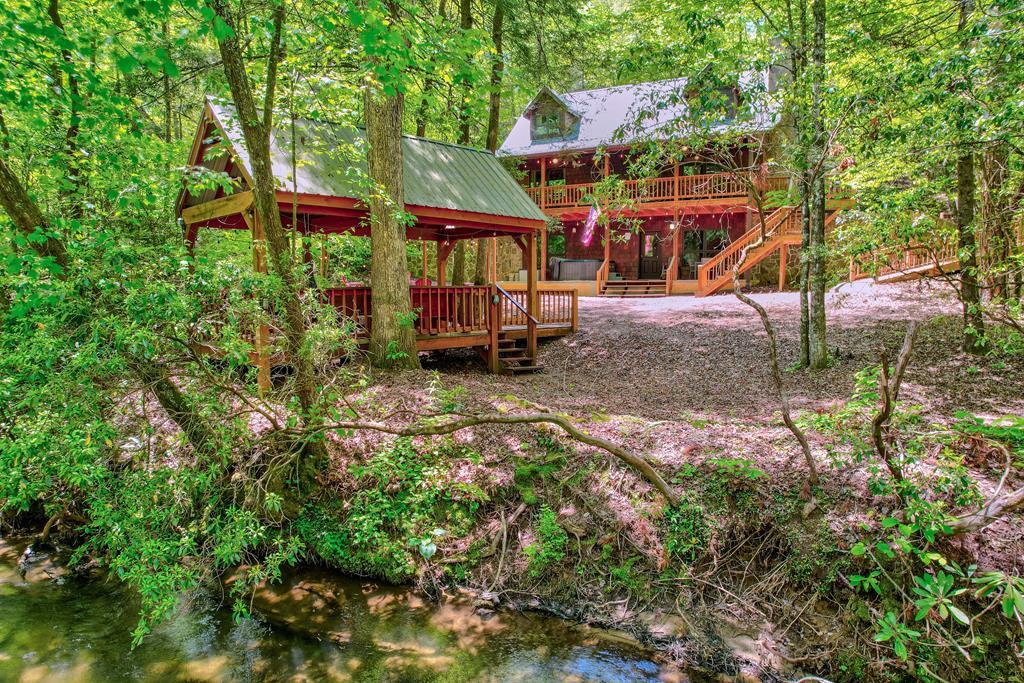 56 Hemlock Blue Ridge, GA 30513 - Photo 4 of 65 Gallery Image 4