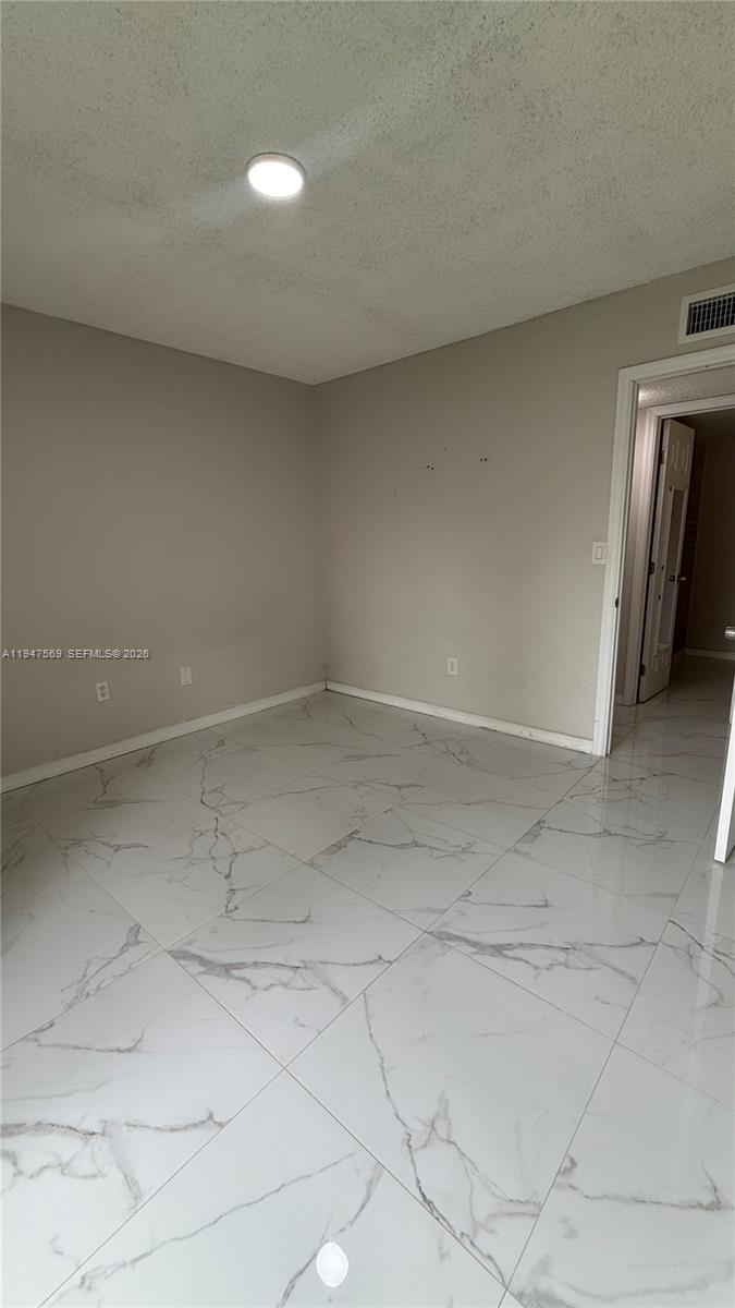 17600 Northwest 68th Avenue, Unit B2002 Hialeah, FL 33015 - Photo 20 of 38 a view of room