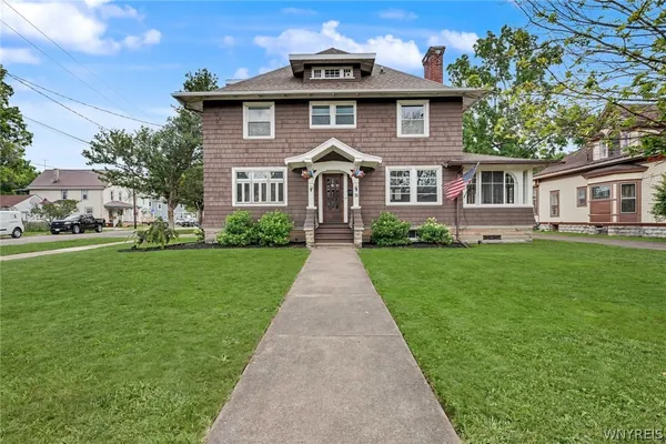 $274,900 | 36 South Main Street, Franklinville, NY 14737