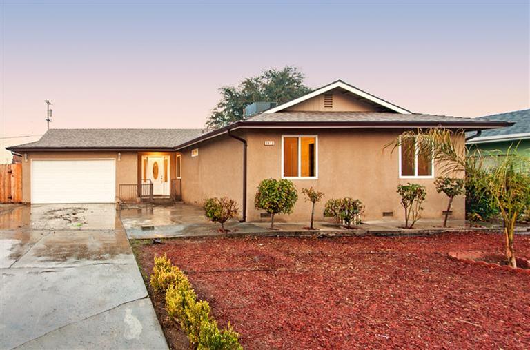 1453 South Church Avenue Reedley, CA 93654 - Photo 1 of 15 Gallery Image 1