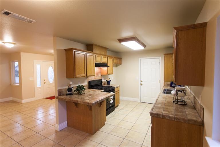 1453 South Church Avenue Reedley, CA 93654 - Photo 3 of 15 Gallery Image 3