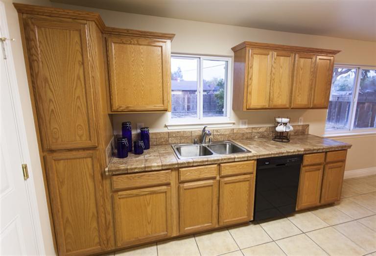 1453 South Church Avenue Reedley, CA 93654 - Photo 5 of 15 Gallery Image 5
