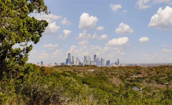 $9,500,000 | 201 Buckeye Trail, West Lake Hills, TX 78746