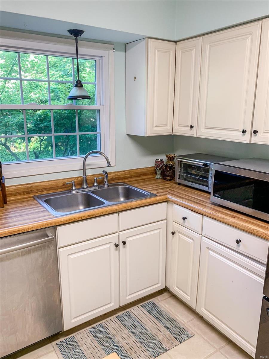 3316 Cedar Mountain Road Belleville, IL 62221 - Photo 18 of 39 Gallery Image 18