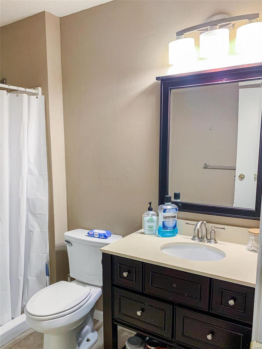 3316 Cedar Mountain Road Belleville, IL 62221 - Photo 28 of 39 Gallery Image 28