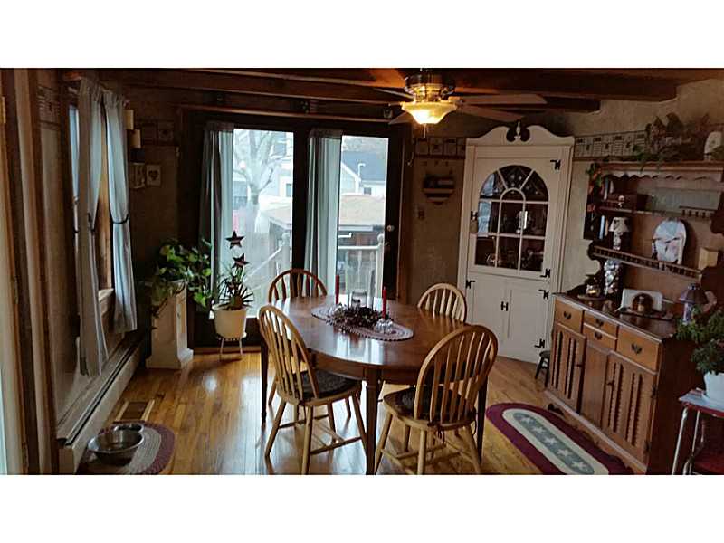 1440 Main Street Coventry, RI 02816 - Photo 4 of 8 Dining Area.
