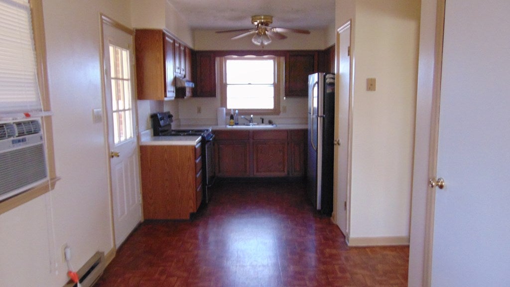 7105 Hunting Creek Road Clover, VA 24534 - Photo 12 of 15 Gallery Image 12