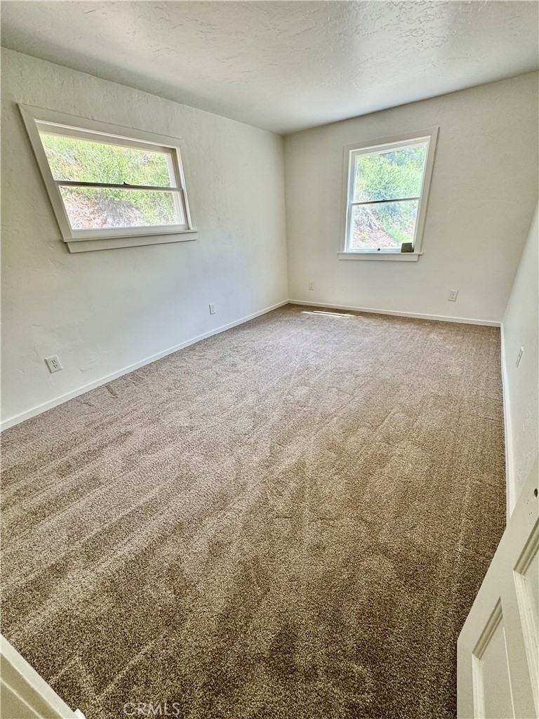 5628 East Whitlock Road Mariposa, CA 95338 - Photo 19 of 41