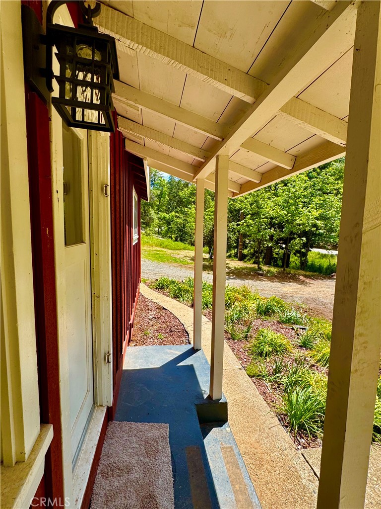 5628 East Whitlock Road Mariposa, CA 95338 - Photo 8 of 41