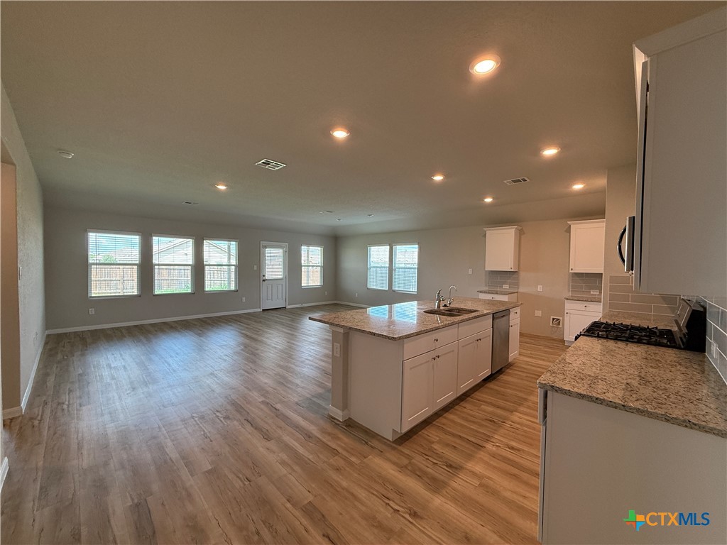 554 Blue Stem Road New Braunfels, TX 78130 - Photo 2 of 30